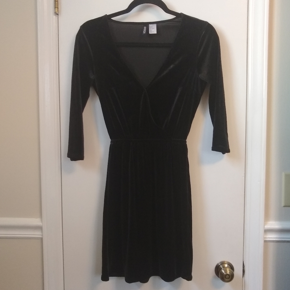 Black velvet dress